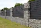 Les avantages des gabions en cailloux pour une cloture durable