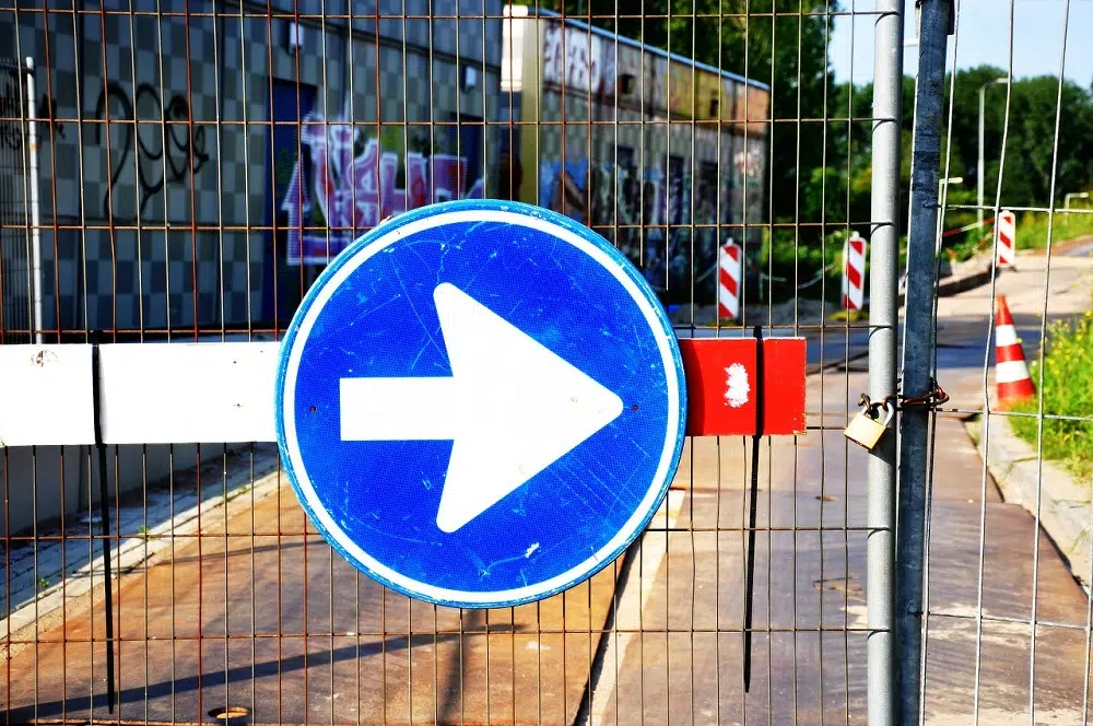 est l'importance des panneaux de signalisation pour les entreprises